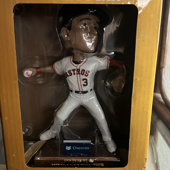 Houston Astros Jeremy Peña Gold Glove Bobblehead - Picture 5 of 5